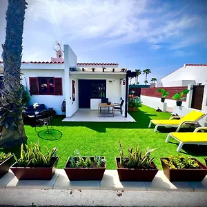 https://escarabajo-bungalow-il-maggiolino.in-canary-islands.com